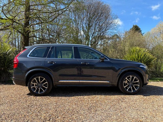 View our VOLVO XC90