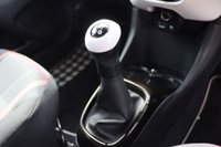 USED 2014 64 PEUGEOT 108 1.2 VTi PureTech Allure Hatchback 5dr Petrol Manual Euro 5 (82 ps) Just Serviced Ready to Drive Away