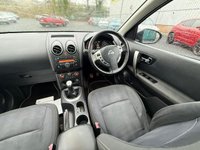 USED 2010 NISSAN QASHQAI+2 1.6 Acenta SUV 5dr Petrol Manual 2WD Euro 4 (115 ps) **Seven Seater - Pan Roof - Digital Climate Display**