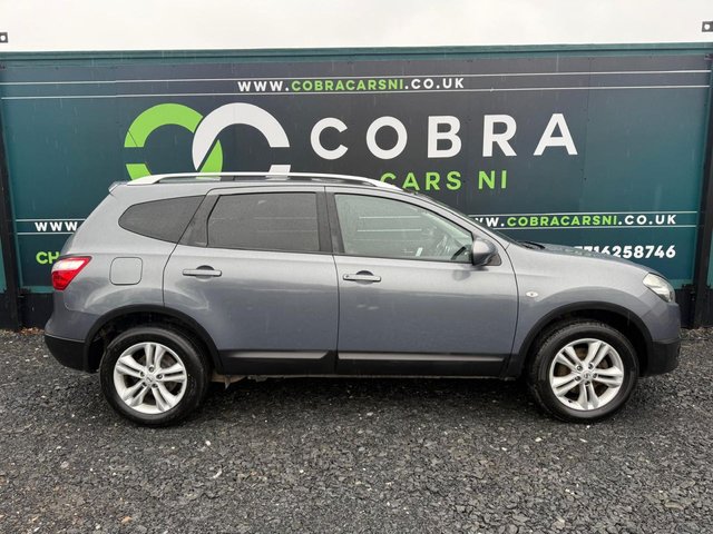 View our NISSAN QASHQAI+2