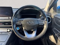 USED 2021 21 HYUNDAI KONA 39kWh Premium SUV 5dr Electric Auto (10.5kW Charger) (136 ps) 