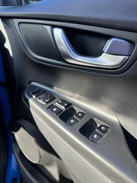 USED 2021 21 HYUNDAI KONA 39kWh Premium SUV 5dr Electric Auto (10.5kW Charger) (136 ps) 