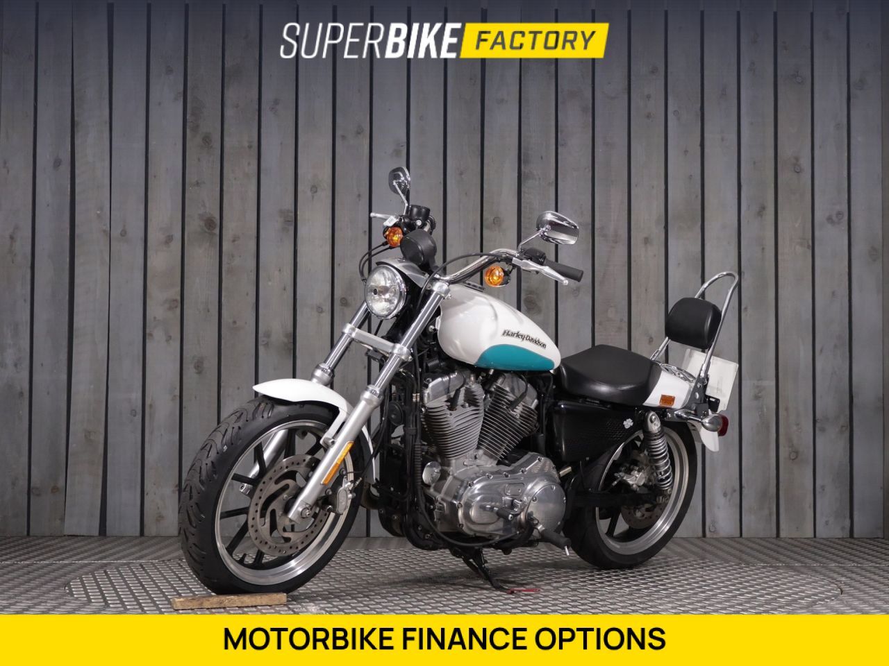 HARLEY-DAVIDSON SPORTSTER