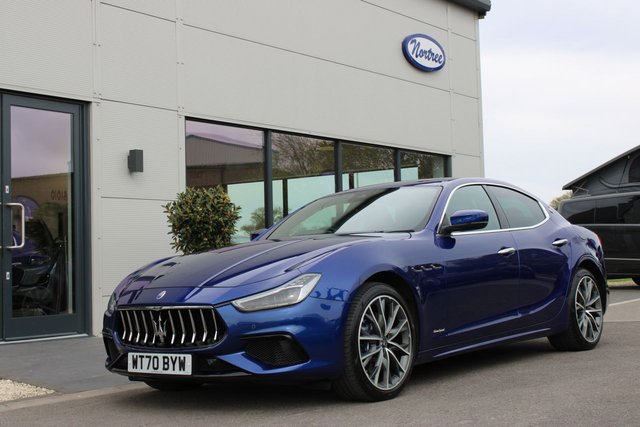 View our Maserati Ghibli 3.0D V6 GranSport Nerissimo Saloon 4dr Diesel ZF Euro 6 (s/s) (275 ps)
