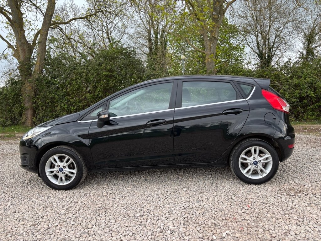 USED 2017 67 FORD FIESTA 1.25 Zetec Hatchback 5dr Petrol Manual Euro 6 (82 ps) &pound;ZERO DEPOSIT FINANCE