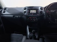 USED 2014 64 VOLKSWAGEN TIGUAN 2.0 TDI BlueMotion Tech Match SUV 5dr Diesel Manual 2WD Euro 5 (s/s) (140 ps) 