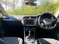 USED 2018 18 VOLKSWAGEN TIGUAN 2.0 TDI SEL SUV 5dr Diesel DSG 4Motion Euro 6 (s/s) (150 ps) A VERY WELL CARED FOR EXAMPLE WITH TEXT BOOK SERVICING AND APPLE CAR PLAY PANROOF AND REVERSE CAMERA AND POWER TAILGATE COUPLED WITH THE SMOOTH DSG GEARBOX