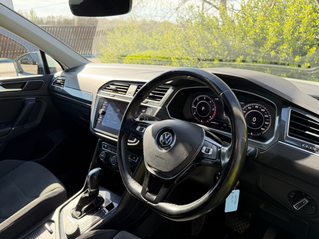 USED 2018 18 VOLKSWAGEN TIGUAN 2.0 TDI SEL SUV 5dr Diesel DSG 4Motion Euro 6 (s/s) (150 ps) A VERY WELL CARED FOR EXAMPLE WITH TEXT BOOK SERVICING AND APPLE CAR PLAY PANROOF AND REVERSE CAMERA AND POWER TAILGATE COUPLED WITH THE SMOOTH DSG GEARBOX