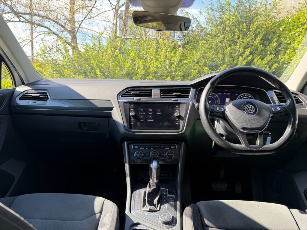 USED 2018 18 VOLKSWAGEN TIGUAN 2.0 TDI SEL SUV 5dr Diesel DSG 4Motion Euro 6 (s/s) (150 ps) A VERY WELL CARED FOR EXAMPLE WITH TEXT BOOK SERVICING AND APPLE CAR PLAY PANROOF AND REVERSE CAMERA AND POWER TAILGATE COUPLED WITH THE SMOOTH DSG GEARBOX
