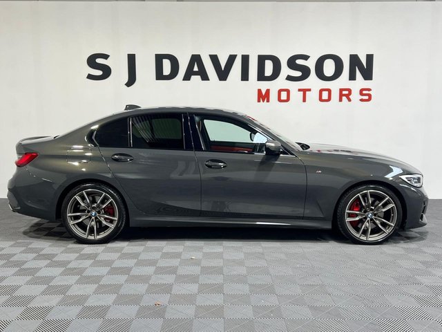 View our BMW 3 SERIES
