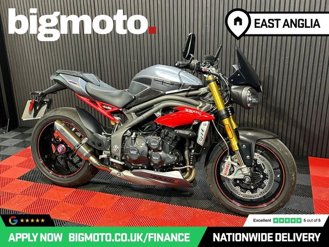View our TRIUMPH SPEED TRIPLE 1050