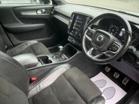 USED 2020 70 VOLVO XC40 1.5 T3 R-Design SUV 5dr Petrol Manual Euro 6 (s/s) (163 ps) 