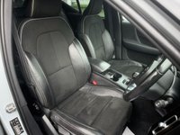 USED 2020 70 VOLVO XC40 1.5 T3 R-Design SUV 5dr Petrol Manual Euro 6 (s/s) (163 ps) 
