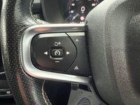 USED 2020 70 VOLVO XC40 1.5 T3 R-Design SUV 5dr Petrol Manual Euro 6 (s/s) (163 ps) 
