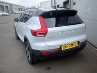USED 2020 70 VOLVO XC40 1.5 T3 R-Design SUV 5dr Petrol Manual Euro 6 (s/s) (163 ps) 