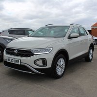 USED 2023 23 VOLKSWAGEN T-ROC 1.0 TSI Life SUV 5dr Petrol Manual Euro 6 (s/s) (110 ps) APPLE CARPLAY ANDROID AUTO SENSORS