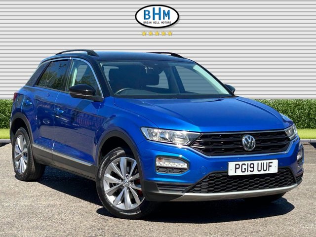 View our VOLKSWAGEN T-ROC