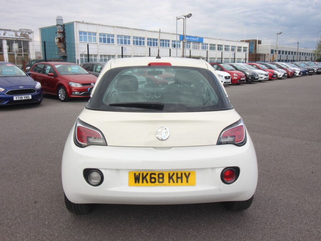 USED 2018 68 VAUXHALL ADAM 1.4i GLAM Hatchback 3dr Petrol Manual Euro 6 (87 ps) **CLEARANCE VEHICLE**