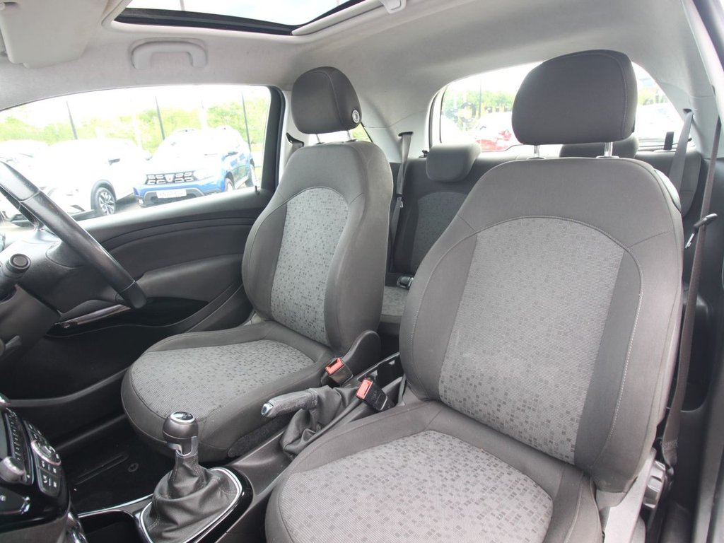 USED 2018 68 VAUXHALL ADAM 1.4i GLAM Hatchback 3dr Petrol Manual Euro 6 (87 ps) **CLEARANCE VEHICLE**
