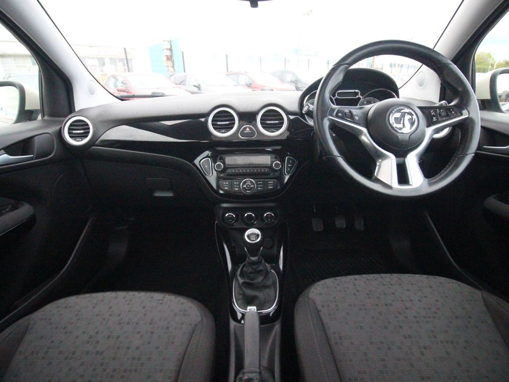 USED 2018 68 VAUXHALL ADAM 1.4i GLAM Hatchback 3dr Petrol Manual Euro 6 (87 ps) **CLEARANCE VEHICLE**