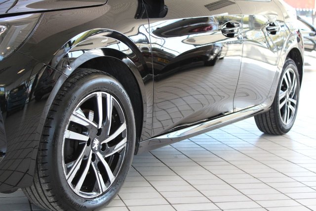 View our PEUGEOT 208