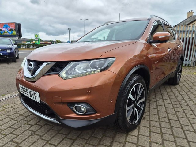 View our NISSAN X-TRAIL