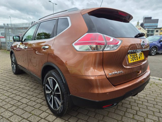 View our NISSAN X-TRAIL