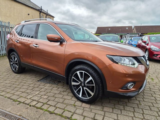 View our NISSAN X-TRAIL