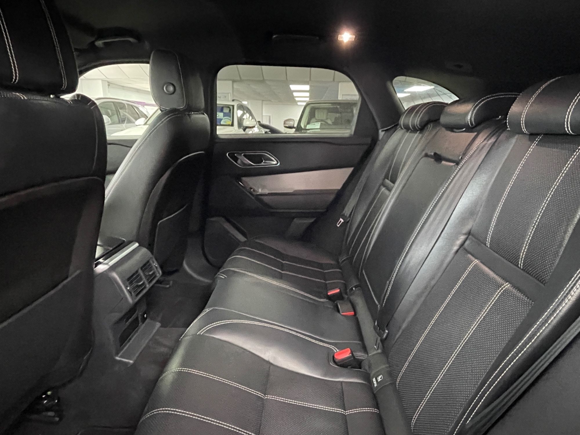 USED 2019 69 LAND ROVER RANGE ROVER VELAR 2.0 D180 R-Dynamic S SUV 5dr Diesel Auto 4WD Euro 6 (s/s) (180 ps) 