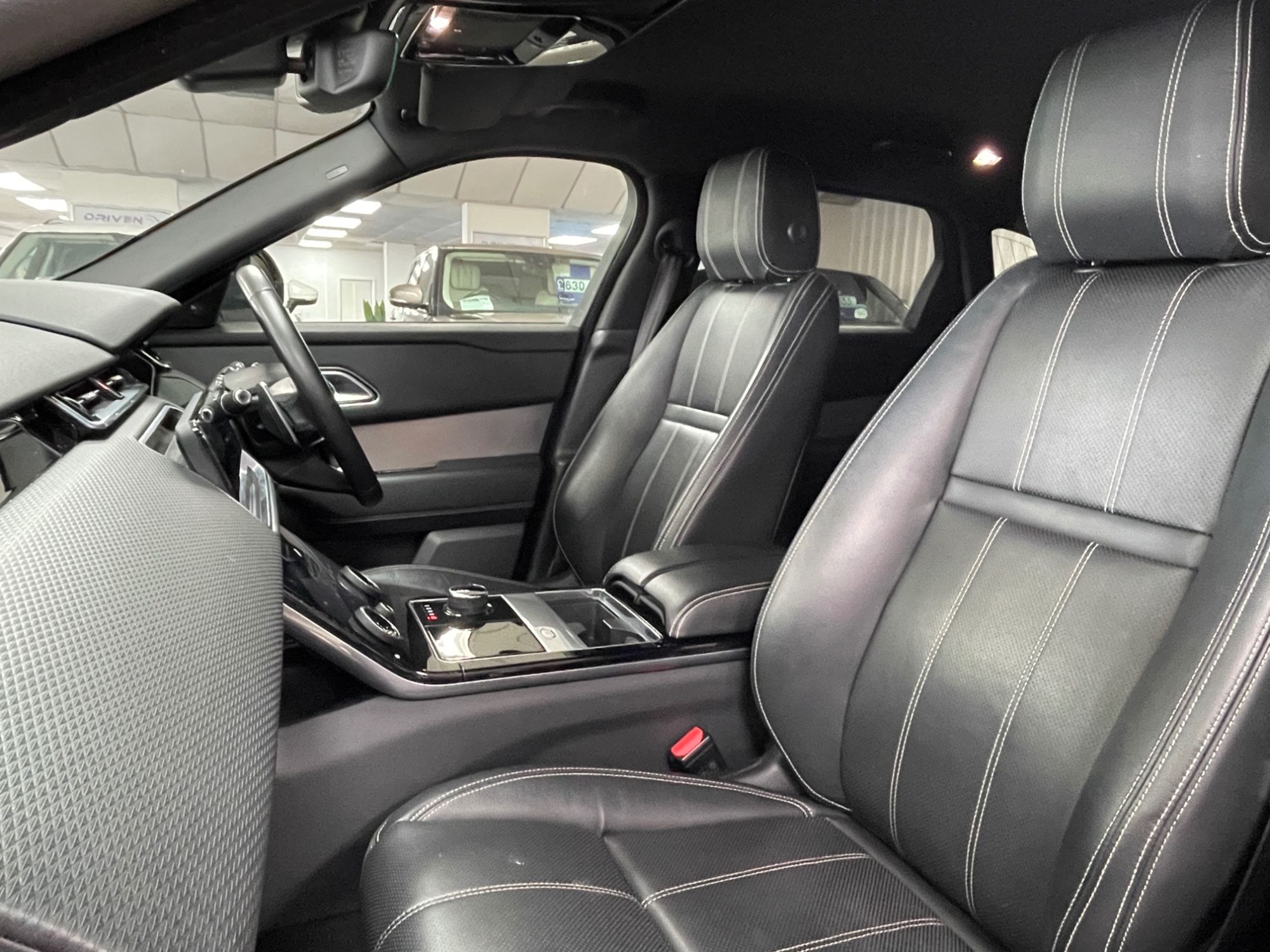 USED 2019 69 LAND ROVER RANGE ROVER VELAR 2.0 D180 R-Dynamic S SUV 5dr Diesel Auto 4WD Euro 6 (s/s) (180 ps) 