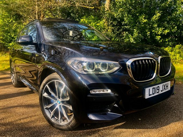 2019 19 BMW X3 2.0 20d M Sport SUV 5dr Diesel Auto xDrive Euro 6 (s/s) (190 ps)  1 OWNER FROM NICE -WITH STUNNING SERVICE HISTORY-X10 BMW/SPECIALIST SERVICE STAMPS//PANORAMIC GLASS ROOF//POWER BOOT//FULL BLACK HEATED LEATHER SEATS//SAT-NAV//BLUETOOTH// 200 POUND ROAD TAX A YEAR//HEATED STEERING WHEEL//BEAUTIFULLY KEPT