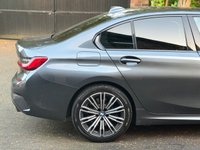 USED 2020 70 BMW 3 SERIES 2.0 330e 12kWh M Sport Saloon 4dr Petrol Plug-in Hybrid Auto Euro 6 (s/s) (292 ps) 