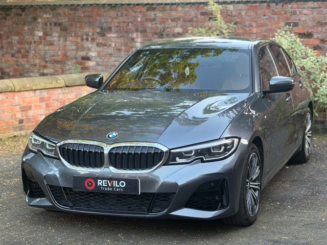 View our BMW 3 SERIES