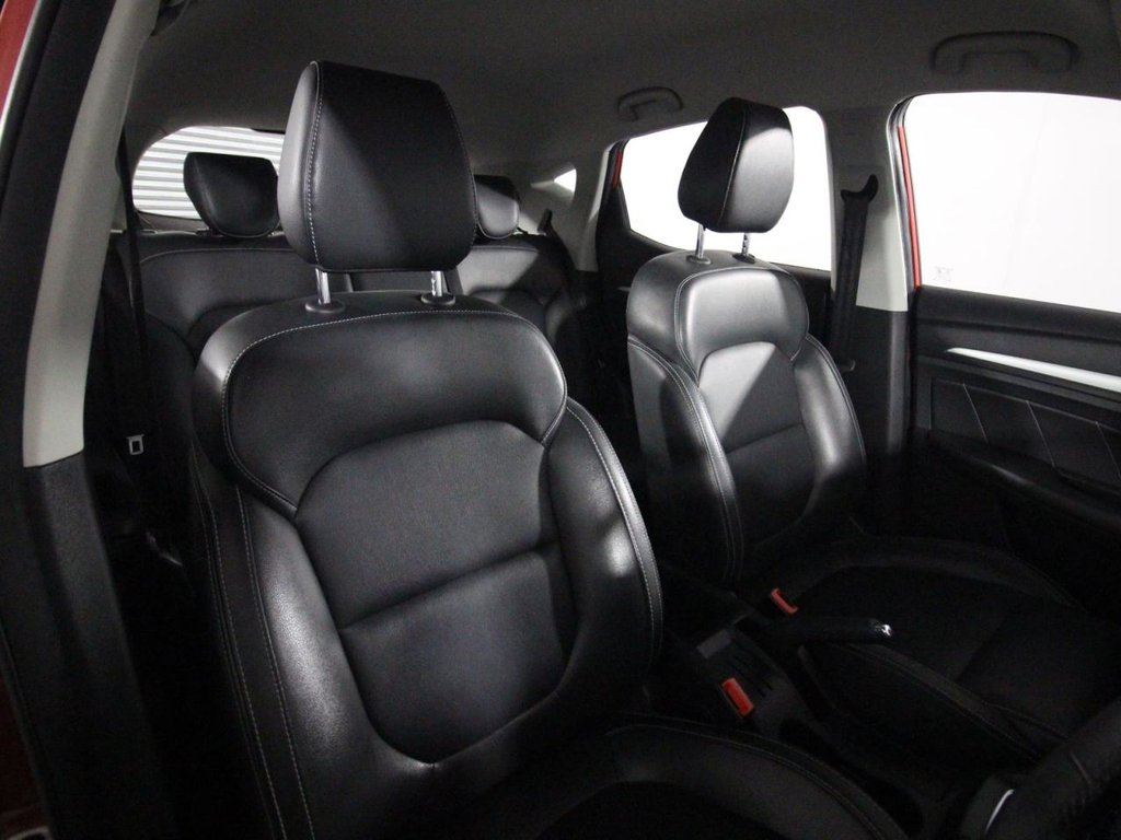 USED 2019 19 MG MG ZS 1.5 VTi-TECH Exclusive SUV 5dr Petrol Manual Euro 6 (s/s) (106 ps) 