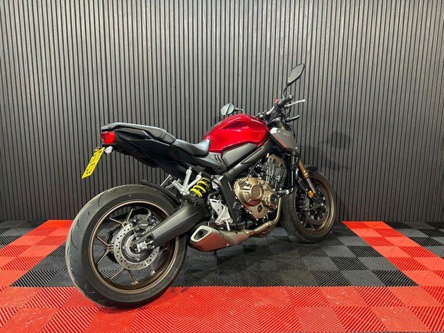 View our HONDA CB650R