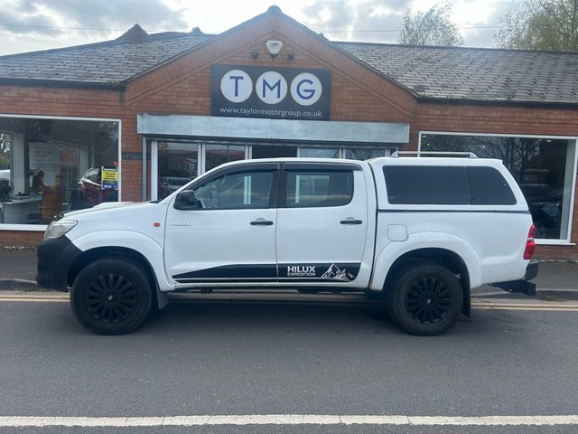 View our Toyota HI-Lux 2.5 D-4D Active Pickup Extended Cab 4dr Diesel Manual 4WD Euro 5 (144 ps)