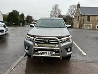 USED 2019 19 TOYOTA HI-LUX 2.4 D-4D Invincible Pickup Double Cab 4dr Diesel Auto 4WD Euro 6 (s/s) (TSS) (150 ps) 1 FORMER KEEPER FROM NEW "NO VAT"