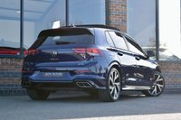 USED 2022 72 VOLKSWAGEN GOLF 1.5 eTSI MHEV R-Line Hatchback 5dr Petrol Hybrid DSG Euro 6 (s/s) (150 ps) PAN ROOF / REV CAM / 18" ALLOY