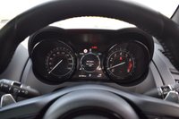 USED 2018 18 JAGUAR F-TYPE 2.0i R-Dynamic Coupe 2dr Petrol Auto Euro 6 (s/s) (300 ps) PAN ROOF / BLACK PACK / FJSH