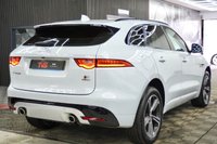 USED 2018 18 JAGUAR F-PACE 3.0 D300 V6 S SUV 5dr Diesel Auto AWD Euro 6 (s/s) (300 ps) 
