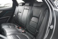 USED 2018 18 JAGUAR F-PACE 3.0 D300 V6 S SUV 5dr Diesel Auto AWD Euro 6 (s/s) (300 ps) 