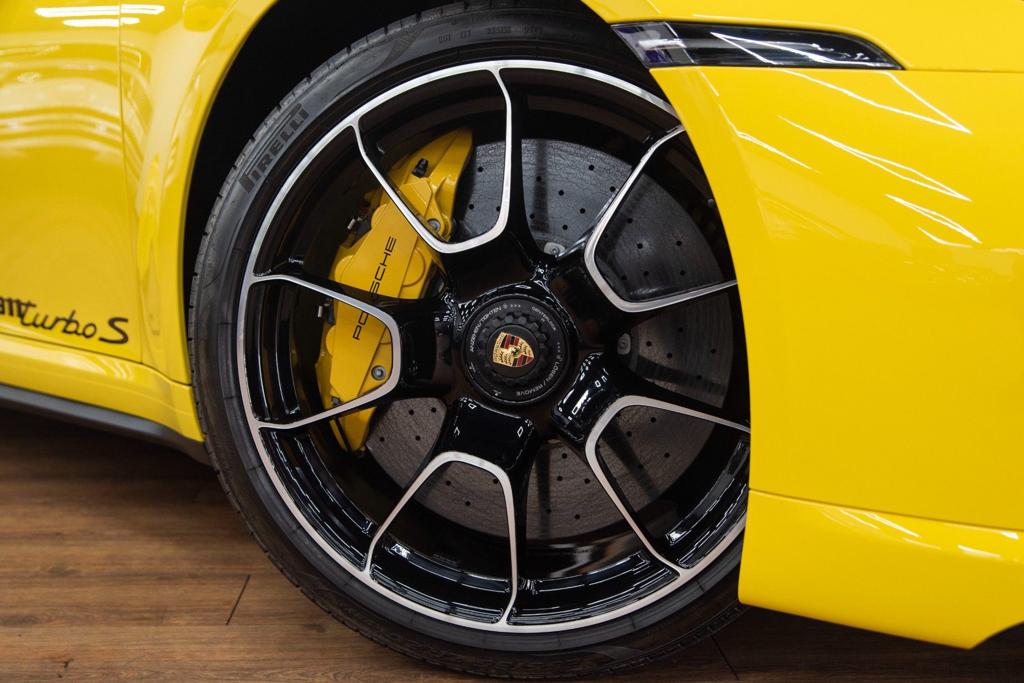 USED 2023 23 PORSCHE 911 3.7T 992 Turbo S 