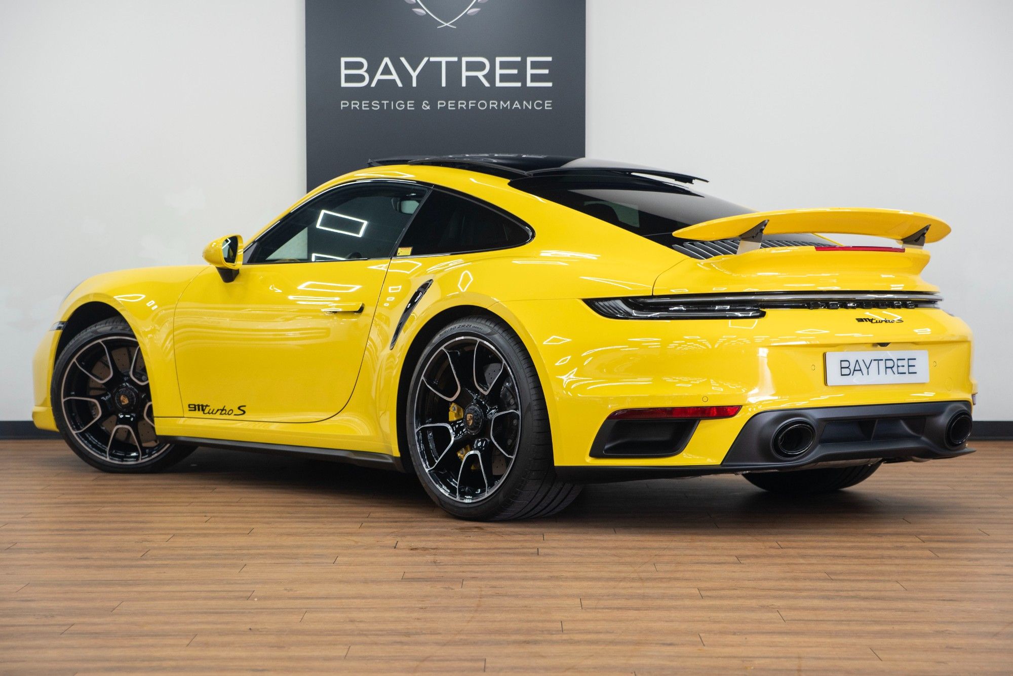 USED 2023 23 PORSCHE 911 3.7T 992 Turbo S 