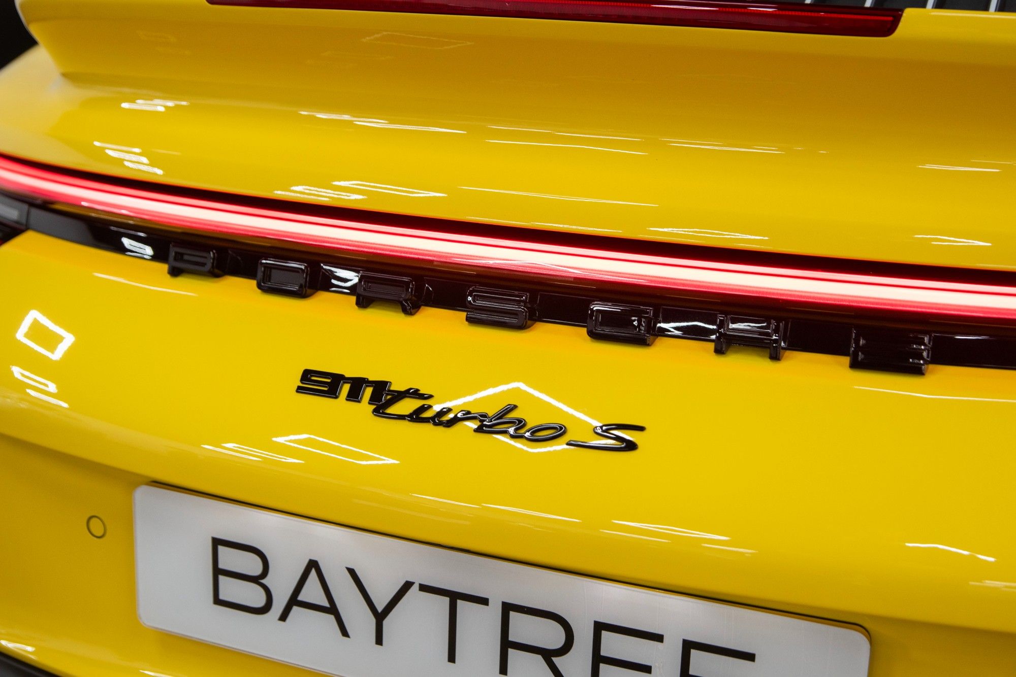 USED 2023 23 PORSCHE 911 3.7T 992 Turbo S 