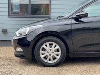 USED 2017 67 HYUNDAI I20 1.0 T-GDi SE Hatchback 5dr Petrol Manual Euro 6 (100 ps) 1 PRIVATE OWNER, ONLY 42000 MILES, UP TO 76 MPG, FSH 8 STAMPS, Rear Park Sensors, 15" Alloy Wheels, ABS, Traction Control, Air Conditioning, Cruise Control, DAB Radio, Bluetooth Phone Prep