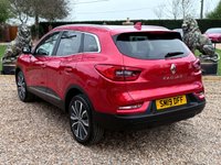 USED 2019 19 RENAULT KADJAR 1.3 TCe Iconic SUV 5dr Petrol Manual Euro 6 (s/s) (140 ps) 