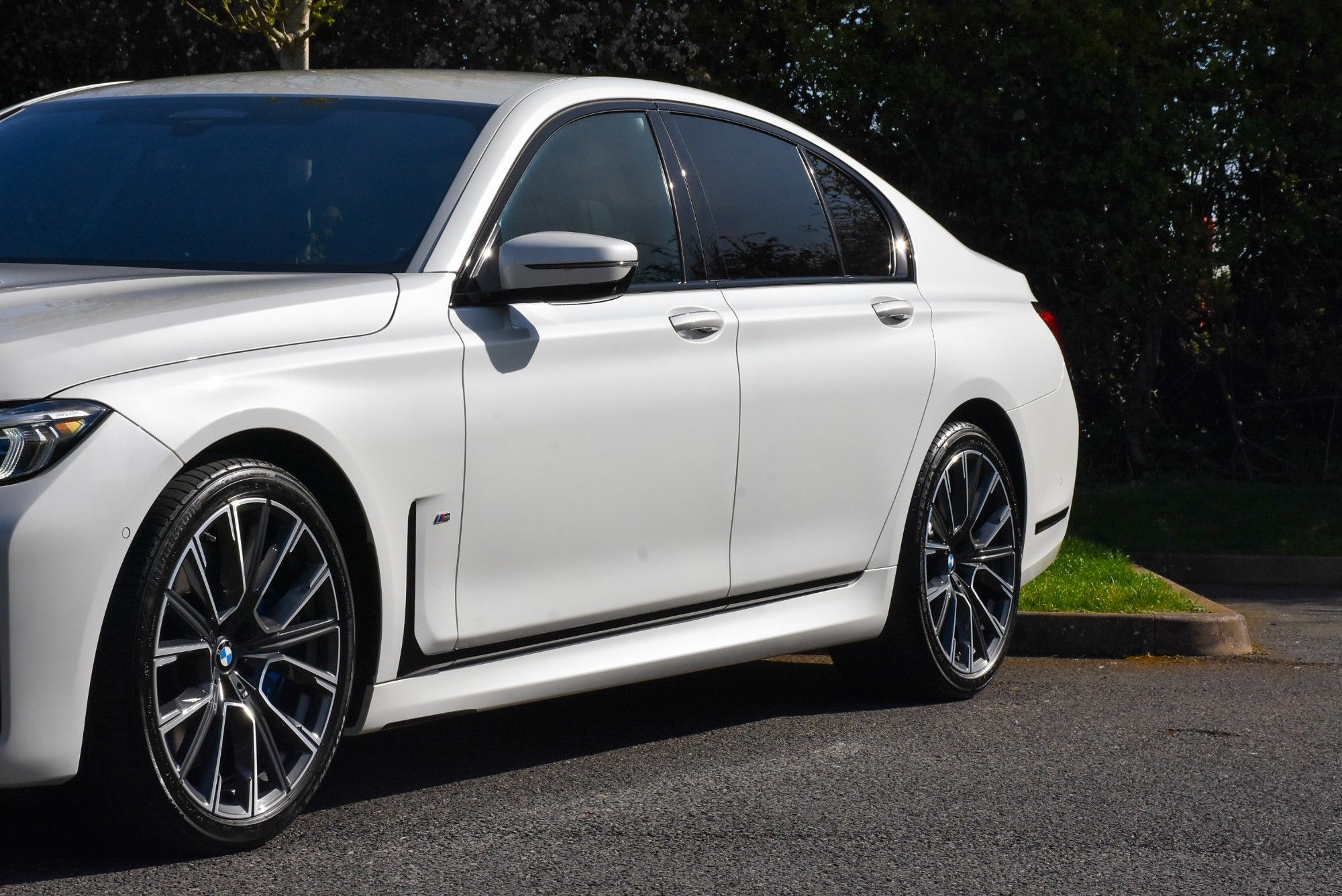 USED 2020 20 BMW 7 SERIES 3.0 740i M Sport Saloon 4dr Petrol Auto Euro 6 (s/s) (340 ps) 