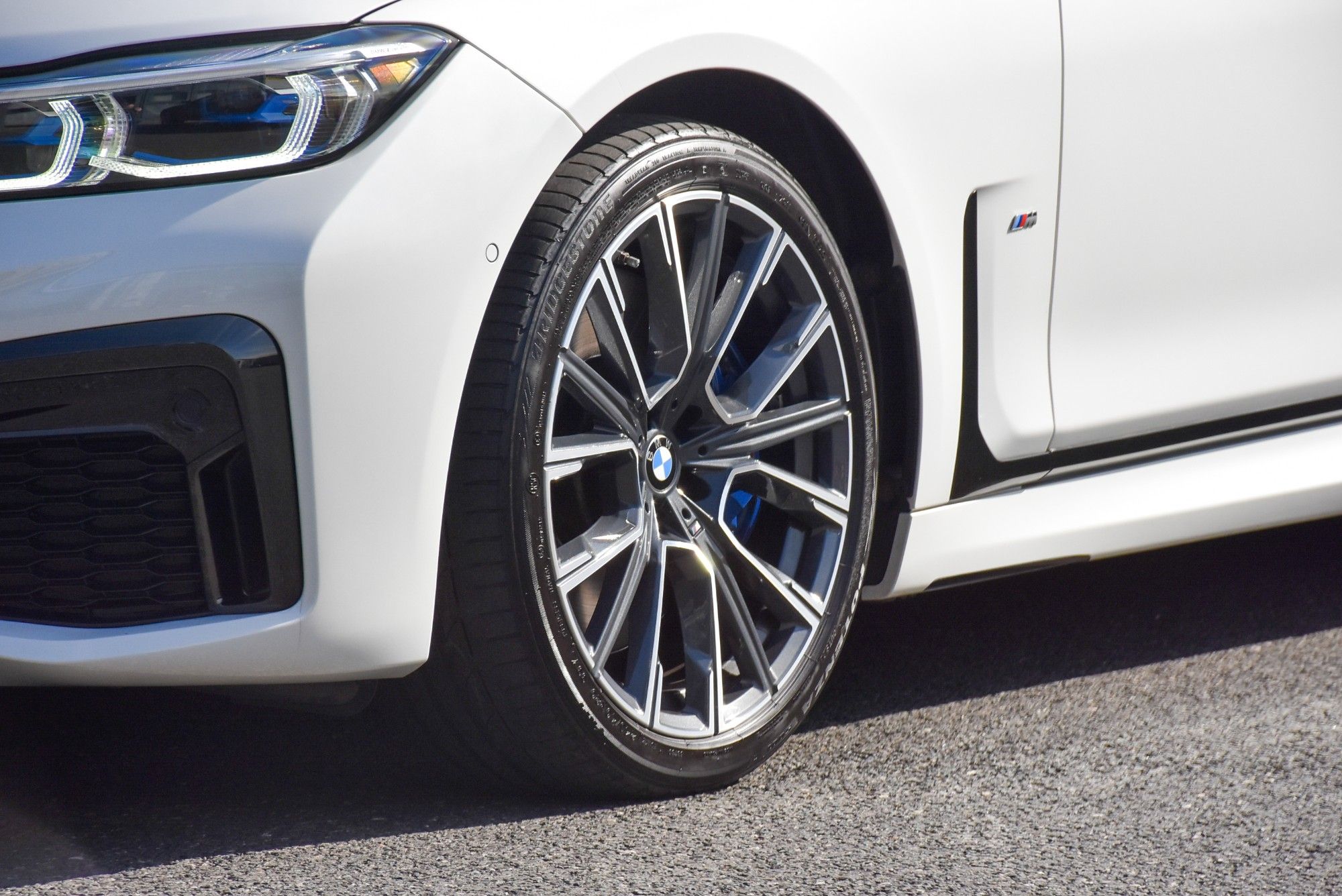 USED 2020 20 BMW 7 SERIES 3.0 740i M Sport Saloon 4dr Petrol Auto Euro 6 (s/s) (340 ps) 