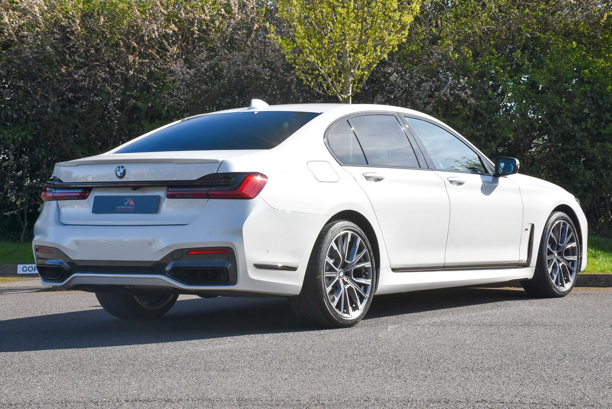 USED 2020 20 BMW 7 SERIES 3.0 740i M Sport Saloon 4dr Petrol Auto Euro 6 (s/s) (340 ps) 