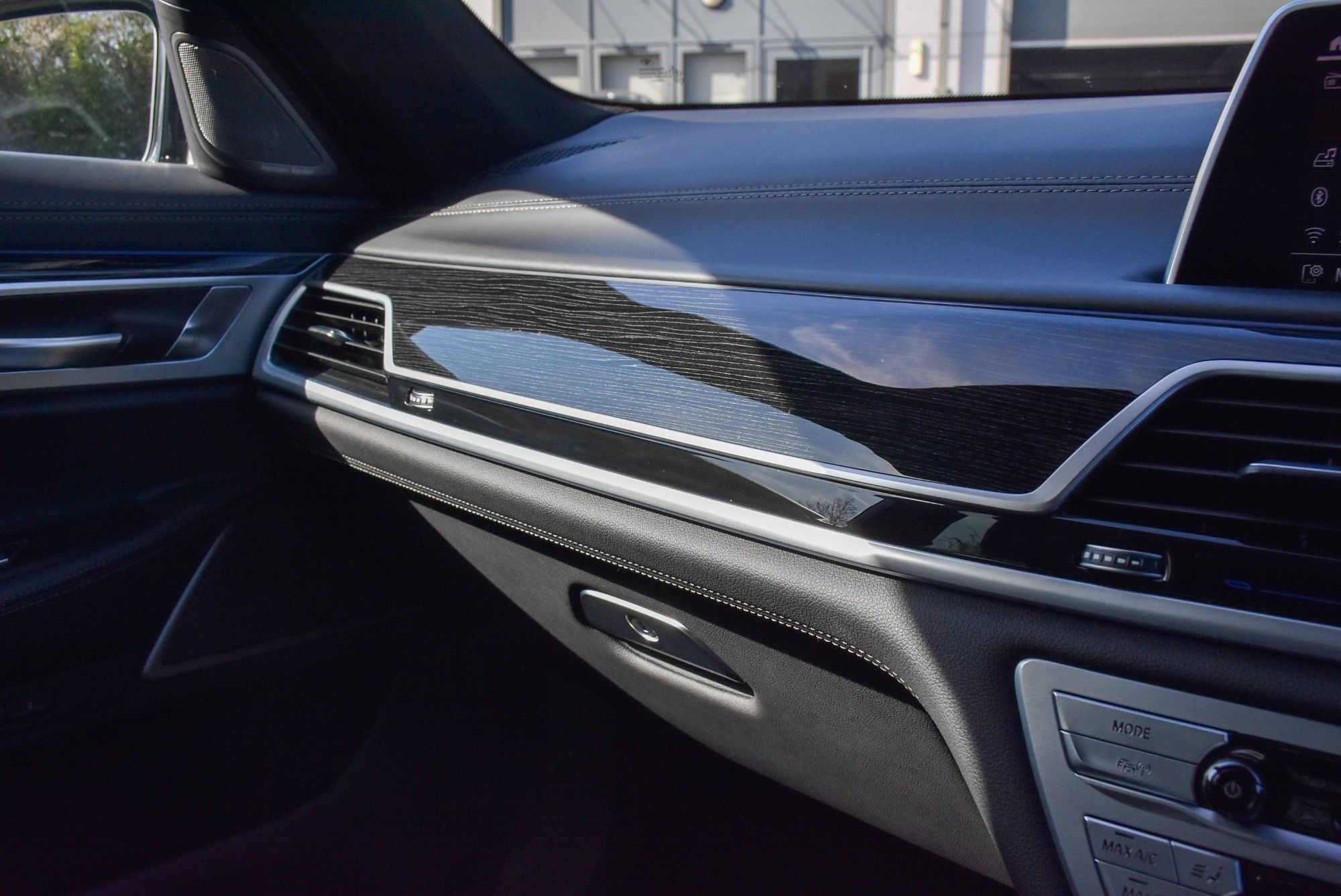 USED 2020 20 BMW 7 SERIES 3.0 740i M Sport Saloon 4dr Petrol Auto Euro 6 (s/s) (340 ps) 
